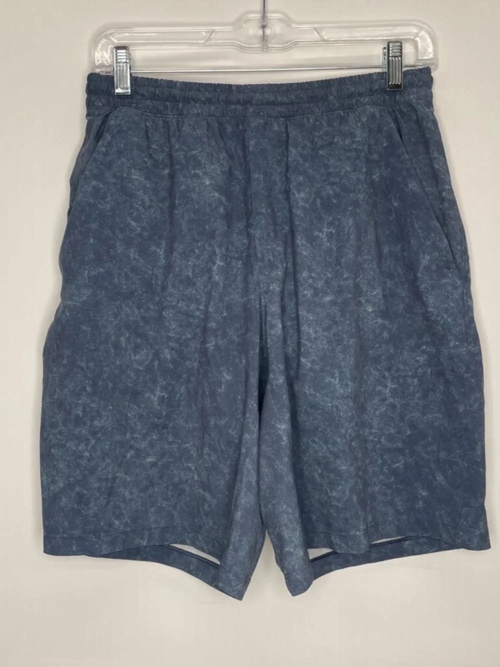 Men's Navy Performance Shorts - Comfortable Everyday Wear